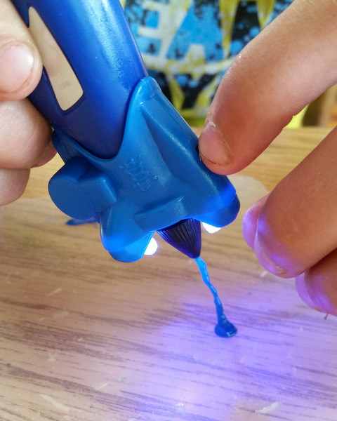 IDO3D pens can draw vertically to create awesome 3D shapes!