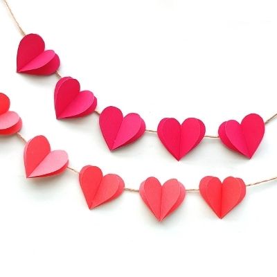 Heart Garland Paper Craft for Valentine’s Day