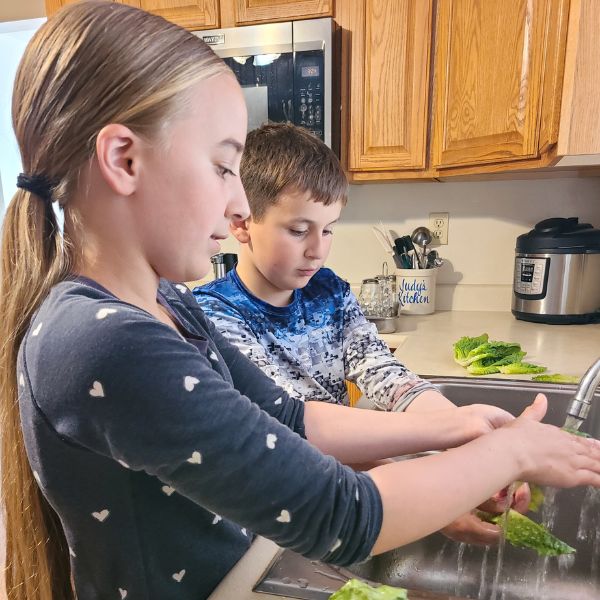 How to Teach Kids Basic Cooking Skills